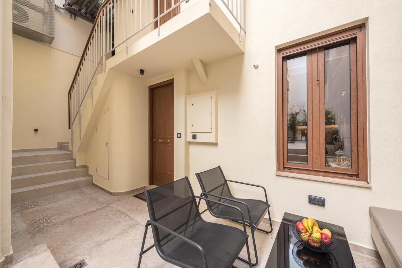 Apollonos 28 Luxury Suites Atenas Exterior foto